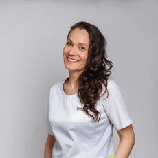 Патракова Марина Владимировна, стоматолог-терапевт