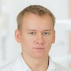 Пятанов Даниил Владимирович, стоматолог-хирург