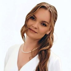 Бабакаева (Матвеева) Ольга Константиновна, стоматолог-терапевт