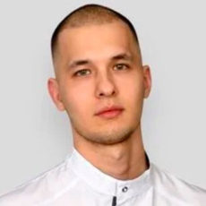 Бурняшов Никита Юрьевич, стоматолог-терапевт