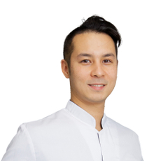 Нам Константин Александрович, стоматолог-хирург