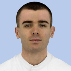 Кудзаев Бештау Анатольевич, стоматолог-хирург