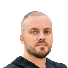 Цатишаев Арби Эскиевич, стоматолог-терапевт