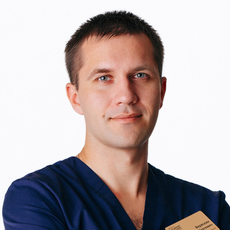 Веряскин Станислав Сергеевич, стоматолог-хирург