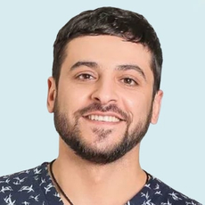 Геворкян Арман Каренович, стоматолог-хирург