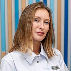 Колтакова Карина Викторовна, стоматолог-терапевт