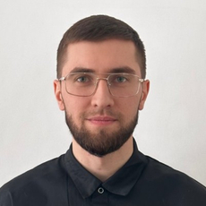 Шахбанов Борис Багаутынович, стоматолог-терапевт