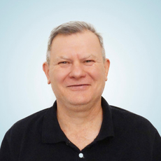 Вальчук Евгений Романович, стоматолог-терапевт