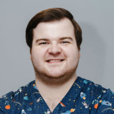 Бондарев Евгений Сергеевич, стоматолог-терапевт