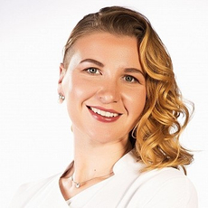 Мазнева Вероника Михайловна, ортодонт