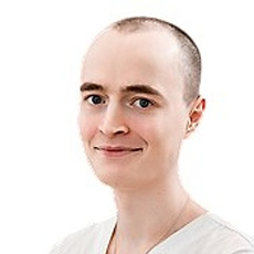 Иванов Максим Сергеевич, стоматолог-терапевт