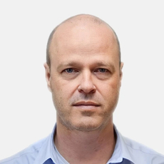 Асна Ноам, онколог