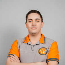 Михеенко Евгений Александрович, стоматолог-хирург