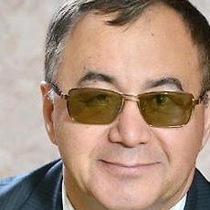 Махианов Раис Хажиевич, офтальмолог