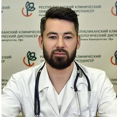 Акрамов Алмаз Робисович, онколог