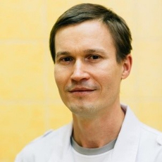Мошкин Андрей Александрович, стоматолог-терапевт