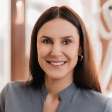 Бузова Екатерина Вадимовна, стоматолог-терапевт