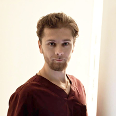 Никитин Евгений Александрович, стоматолог-терапевт