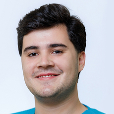 Сафаров Тимур Наилевич, стоматолог-терапевт