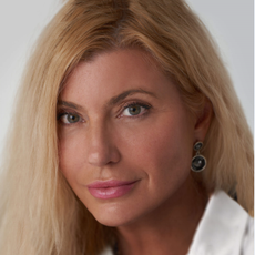 Метленкова Екатерина Витольдовна, врач-косметолог