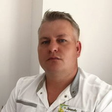 Олейниченко Константин Юрьевич, ортопед