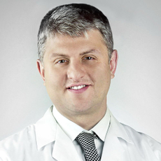 Ахмеров Ренат Рашитович, пластический хирург