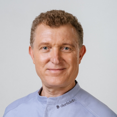 Харитошин Игорь Александрович, имплантолог