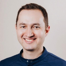 Сыртланов Рустам Рашитович, офтальмолог