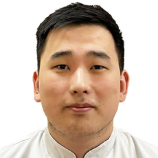 Яковлев Булат Леонидович, терапевт