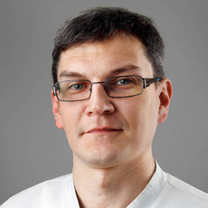 Рутковский Дмитрий Александрович, стоматолог-хирург