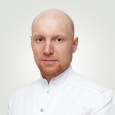 Ревинзон Михаил Алексеевич, стоматолог-терапевт