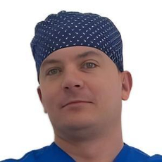 Париев Александр Викторович, стоматолог-терапевт