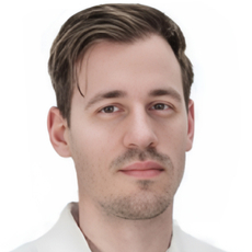 Винокуров Никита Сергеевич, стоматолог-хирург