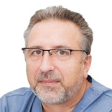 Дергунов Владимир Васильевич, стоматолог-хирург