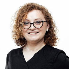 Булгакова Юлия Юрьевна, стоматолог-терапевт