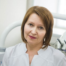 Смельская Елена Павловна, стоматолог-терапевт