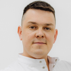 Валеев Руслан Ризович, стоматолог-хирург