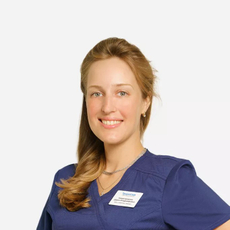 Нижегородова Дарья Владимировна, стоматолог-терапевт