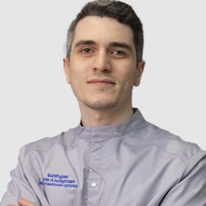 Богатырев Адам Альбертович, стоматолог-терапевт