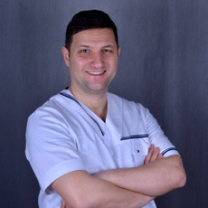 Гулиев Рамин Видадиевич, стоматолог-терапевт