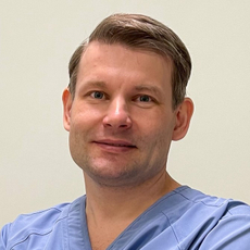 Горелов Евгений Александрович, стоматолог-терапевт