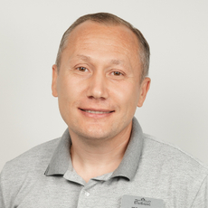 Головчанов Иван Анатольевич, стоматолог-хирург