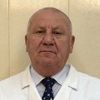 Дзуцев Юрий Владимирович, стоматолог-хирург