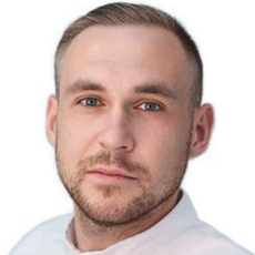 Кирилов Кирилл Романович, стоматолог-терапевт