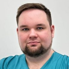 Шапкин Тимофей Евгеньевич, стоматолог-хирург
