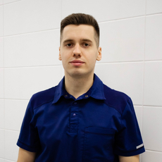 Ващенко Артем Андреевич, стоматолог-хирург