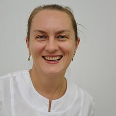 Деткова Лариса Владимировна, стоматолог-терапевт