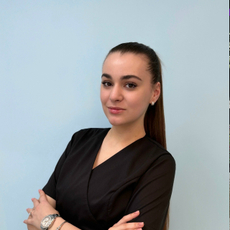 Чернова Юлия Александровна, стоматолог-хирург