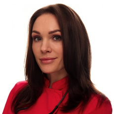 Новохатская Татьяна Евгеньевна, стоматолог-терапевт