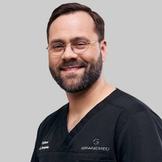 Гордиенко Олег Викторович, пластический хирург